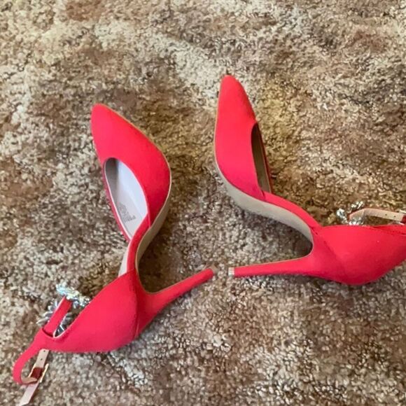 🔥 Take 50% OFF- Charles David Penni Red Textile Ankle Wrap Heels Shoe, Size-9M - Picture 9 of 9